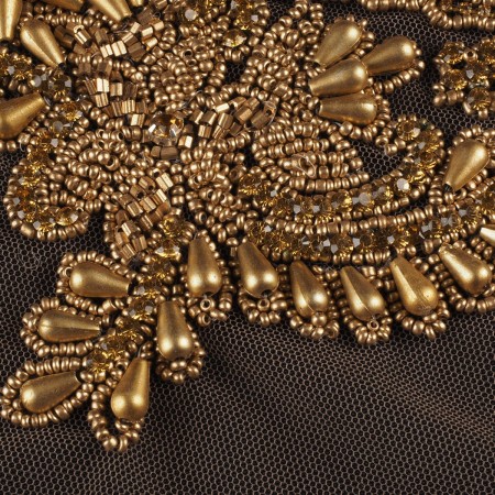 Cuerpo pedrería oro