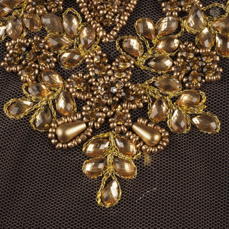 Cuerpo pedrería oro
