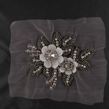 Aplique flor gris luna