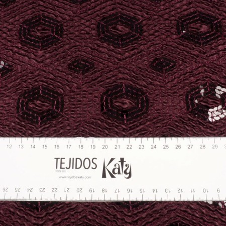 Cloqué granate tinto