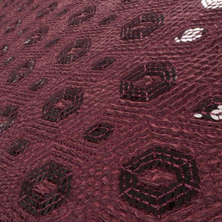 Cloqué granate tinto