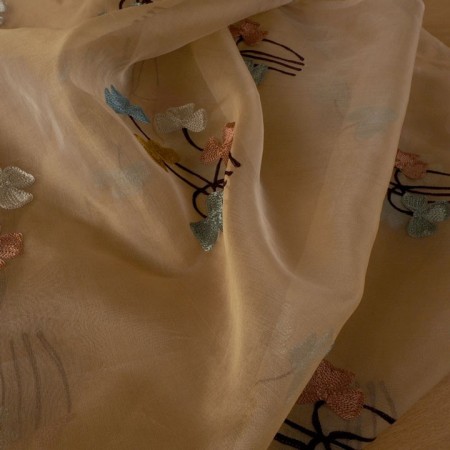 Organza de seda bordada flores