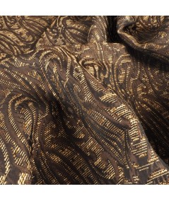Jacquard filigranas marrones