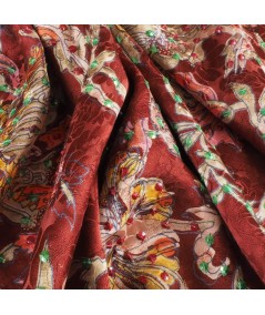 Jacquard bordado castaño