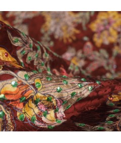 Jacquard bordado castaño