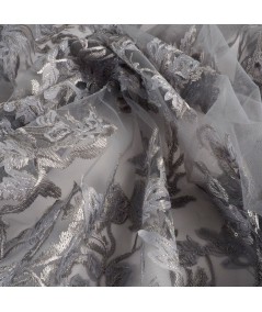 Tul bordado gris plata