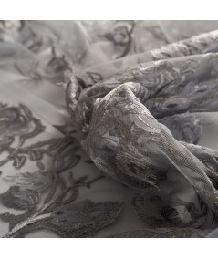 Tul bordado gris plata