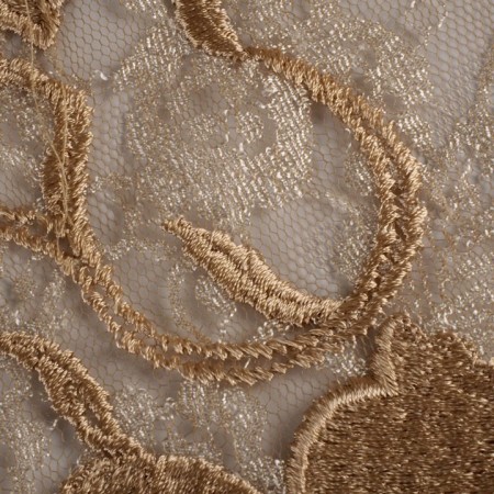 Tul bordado beige