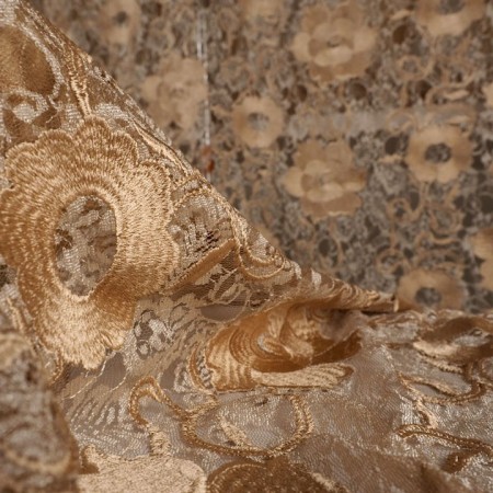 Tul bordado beige