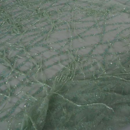 Verde menta flecos pedrería