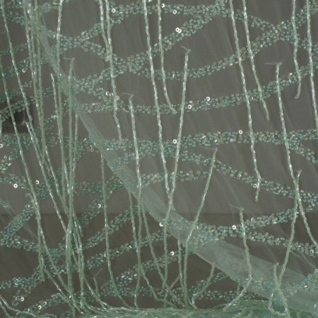 Verde menta flecos pedrería