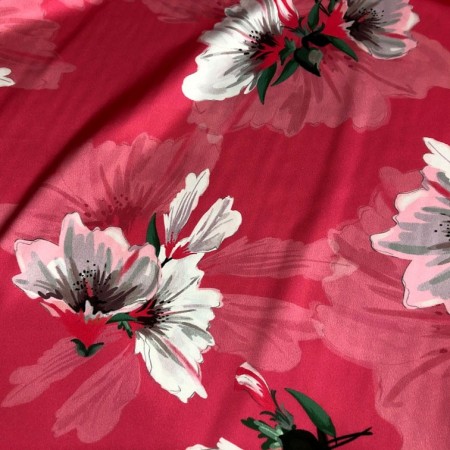 Satén flores fucsia