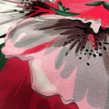 Satén flores fucsia
