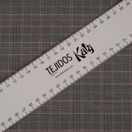Cuadro sastrero gris