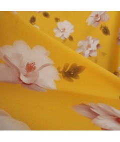 Magnolia fondo amarillo