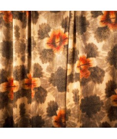 Tejido de Punto con Lurex Dorado – Brillo y Elegancia