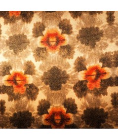 Tejido de Punto con Lurex Dorado – Brillo y Elegancia
