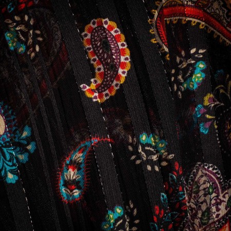 Gasa Estampada Con Diseño Cachemir