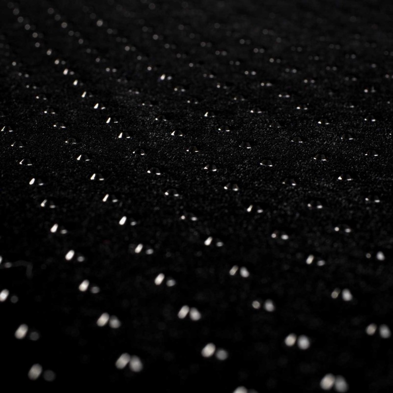 Terciopelo Negro con Pedrería