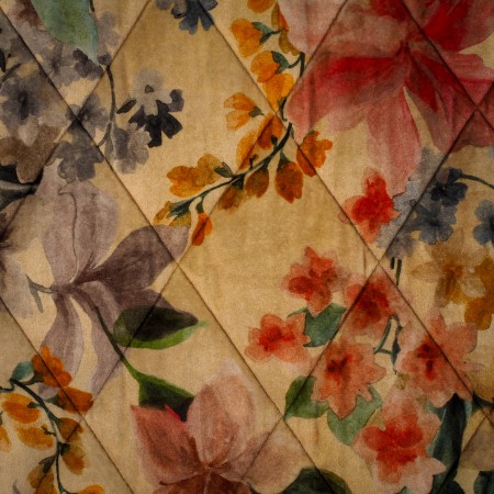 Tejido Acolchado Doble Cara Floral Acuarela
