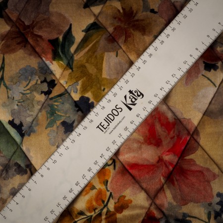 Tejido Acolchado Doble Cara Floral Acuarela