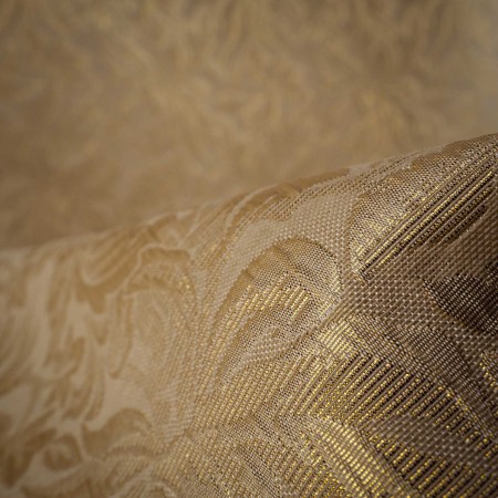 Jacquard de Fiesta Blanco Crema con Lurex Dorado
